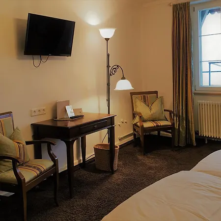 Brutsches Rebstock 3* 라우펜부르크