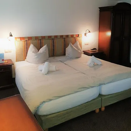 Hotel Brutsches Rebstock 3*