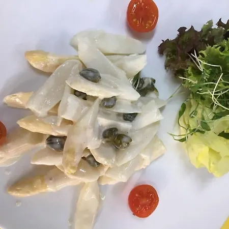 Brutsches Rebstock فندق لاوفنبورغ