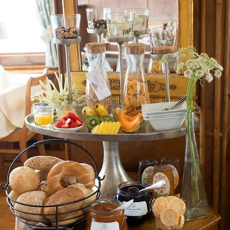 Brutsches Rebstock 3* 라우펜부르크