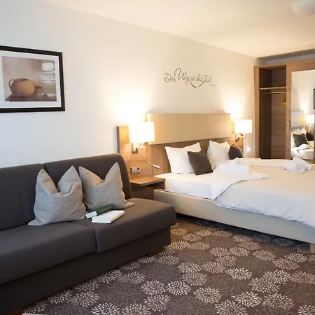 Brutsches Rebstock 3*